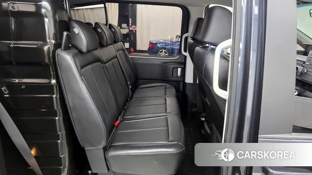 Hyundai Staria 2021 Серый из Кореи, фото 3