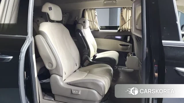 Kia Carnival 4th generation 2022 Черный из Кореи, фото 3