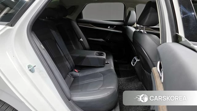 Kia K5 3rd generation 2021 Белый из Кореи, фото 3