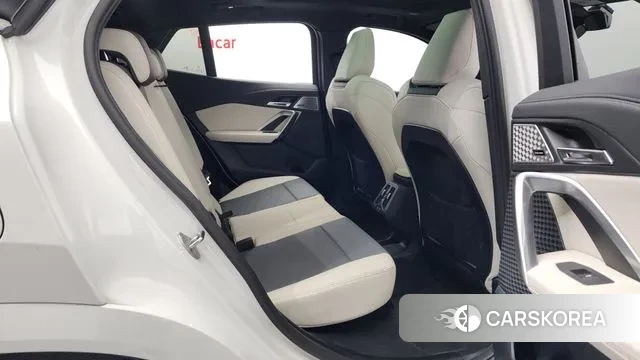 BMW X2 (U10) 2024 Белый из Кореи, фото 3