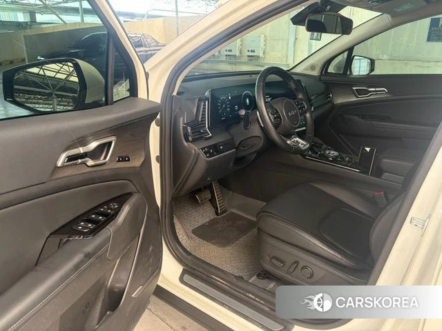 Kia Sportage 5th Generation 2023 Белый из Кореи, фото 3