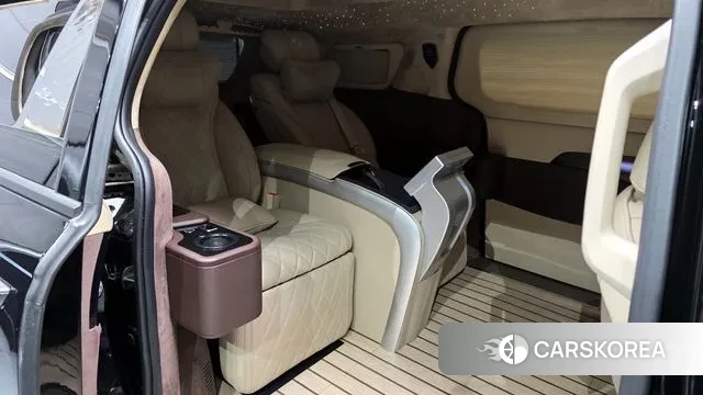 Kia Carnival 4th generation 2022 Черный из Кореи, фото 3