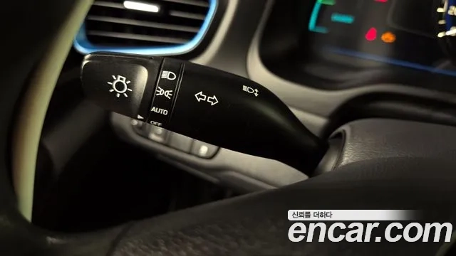 Hyundai Ionic Hybrid 2018 Серебристо-серый из Кореи, фото 3