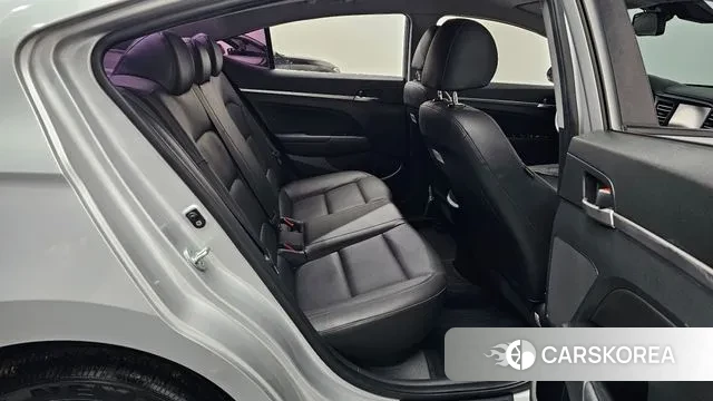 Hyundai The New Avante AD 2019 Серебристо-серый из Кореи, фото 3