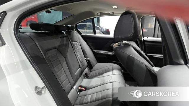 BMW 3 Series (G20) 2021 Белый из Кореи, фото 3