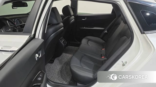 Kia The New K5 2nd generation 2019 Белый из Кореи, фото 3
