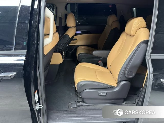 Kia Carnival 4th generation 2023 Черный из Кореи, фото 3