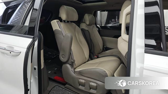 Kia Carnival 4th generation 2022 Белый из Кореи, фото 3