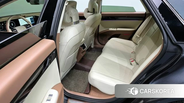 Hyundai Grandeur Hybrid (GN7) 2023 Серый из Кореи, фото 3