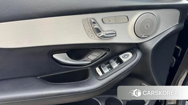 Mercedes-Benz GLC-Class X253 2018 Черный из Кореи, фото 3