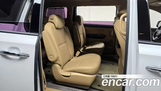 Kia The New Carnival id 2424995 из Кореи 3