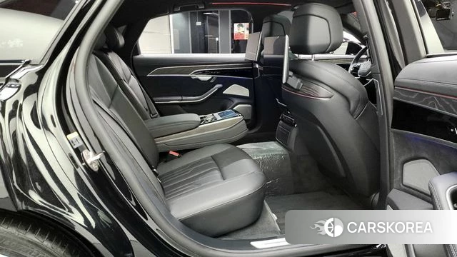 Audi A8 (D5) 2022 Черный из Кореи, фото 3