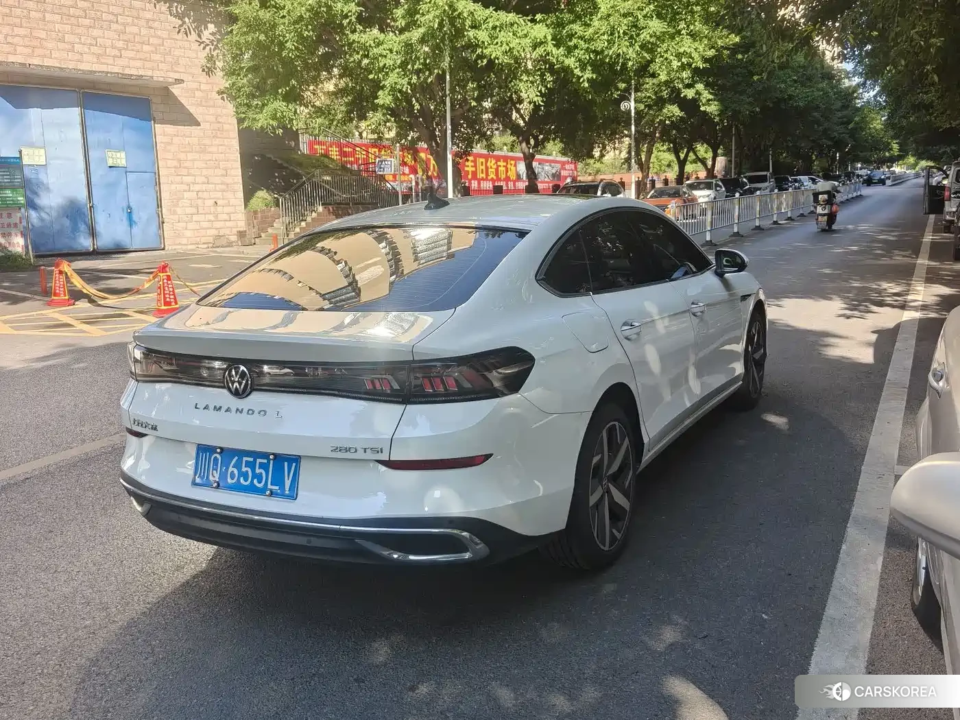 Volkswagen Lingdu 2022 Белый из Китая, фото 3