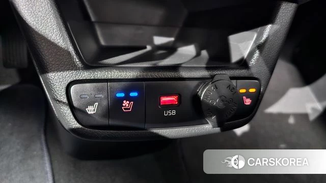 Kia The New Kia Ray 2023 Черный из Кореи, фото 3