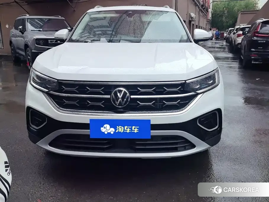 Volkswagen Tayron 2023 Белый из Китая, фото 3