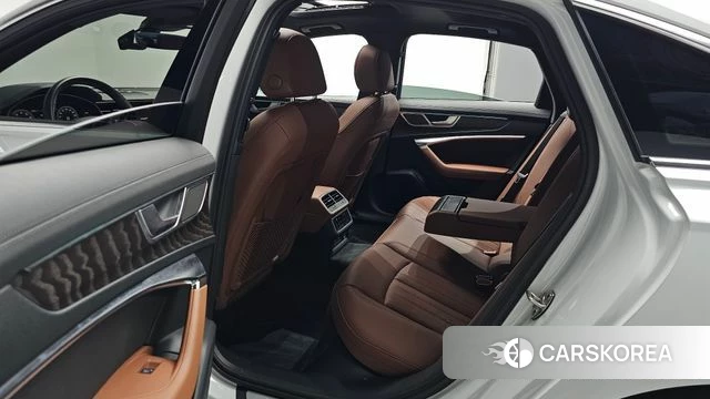 Audi A6 (C8) 2023 Белый из Кореи, фото 3