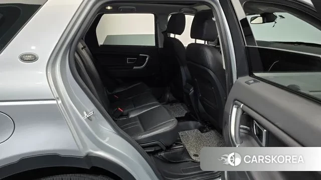 Land Rover Discovery Sports 2018 Серебристо-серый из Кореи, фото 3