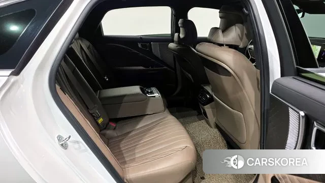 Kia K8 Hybrid 2023 Белый из Кореи, фото 3