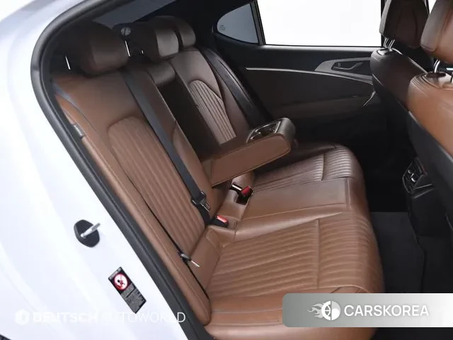 Genesis G70 2018 Белый из Кореи, фото 3