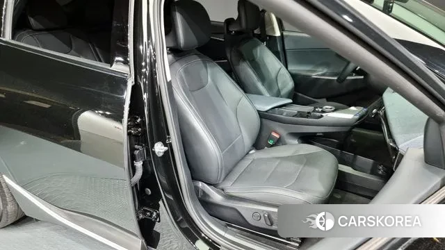 Kia EV6 2022 Черный из Кореи, фото 3