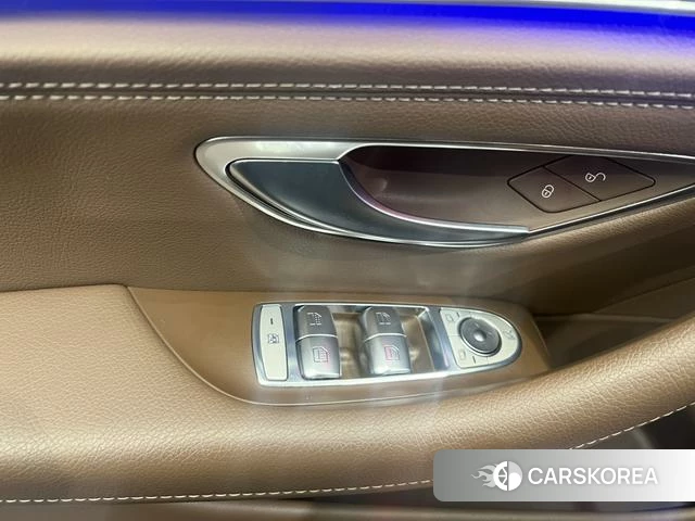 Mercedes-Benz E-class 2022 Черный из Китая, фото 3