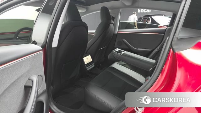 Tesla Model 3 2024 Красный из Кореи, фото 3