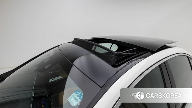 Mercedes-Benz E-Class W214 2025 Белый из Кореи, фото 3
