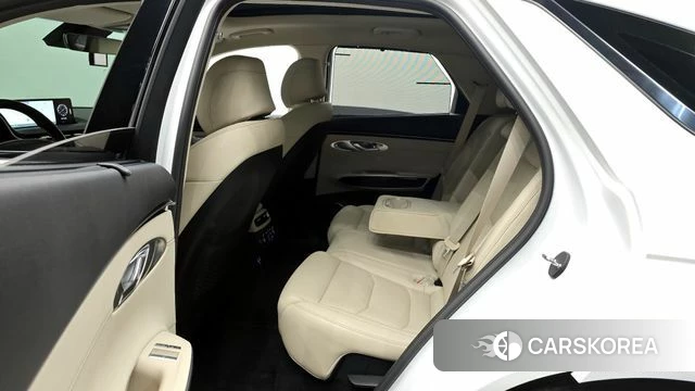 Genesis GV70 2021 Белый из Кореи, фото 3