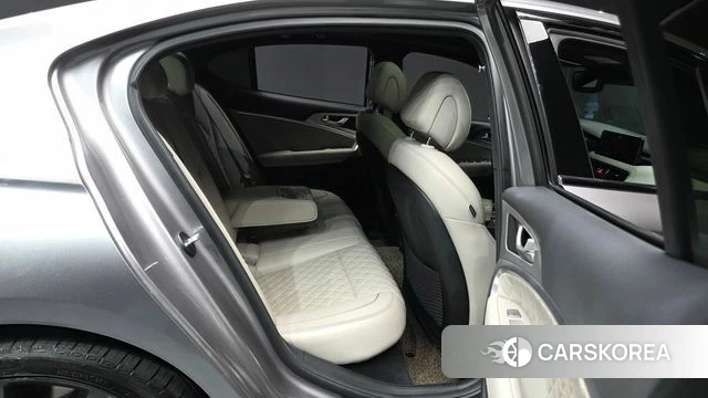 Genesis The New G70 2021 Серебристо-серый из Кореи, фото 3