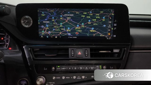 Lexus ES300h 7th generation 2022 Серебристо-серый из Кореи, фото 3