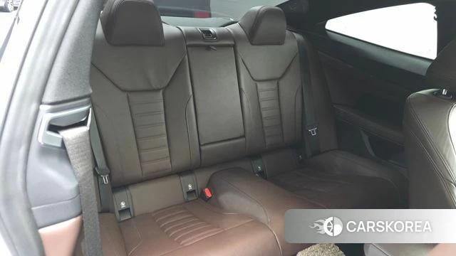 BMW 4 Series (G22) 2022 Белый из Кореи, фото 3