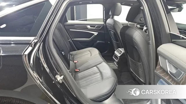 Audi A6 (C8) 2022 Черный из Кореи, фото 3