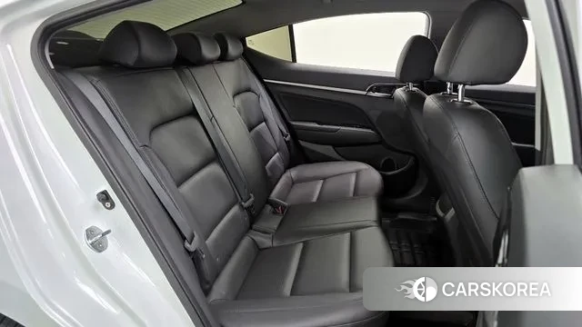 Hyundai Avante AD 2018 Белый из Кореи, фото 3