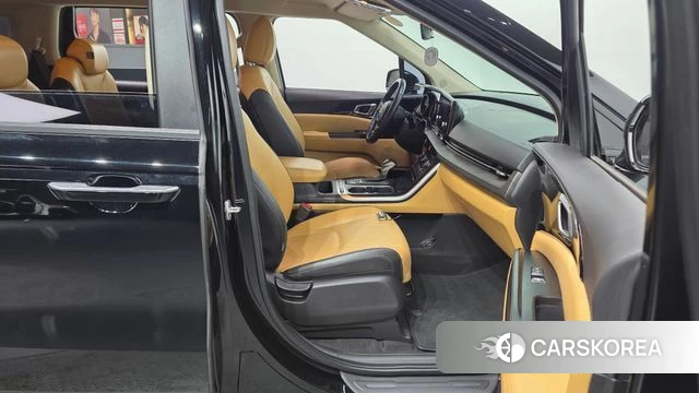 Kia Carnival 4th generation 2022 Черный из Кореи, фото 3
