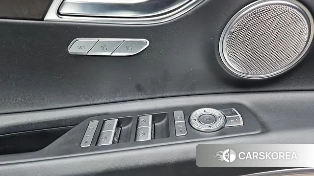 Genesis GV80 2023 Белый из Кореи, фото 3