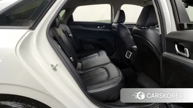 Kia K5 3rd generation 2022 Белый из Кореи, фото 3