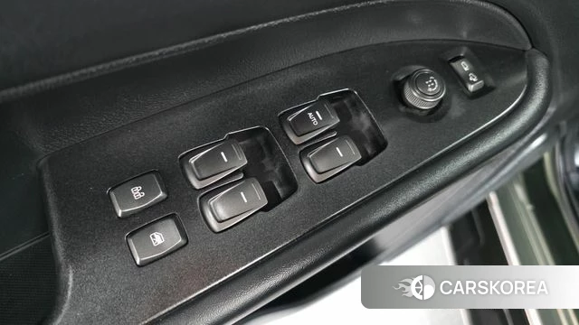 Ssangyong The New Rexton Sports Cannes 2021 Темно-зеленый из Кореи, фото 3