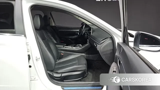 Hyundai Sonata (DN8) 2019 Белый из Кореи, фото 3