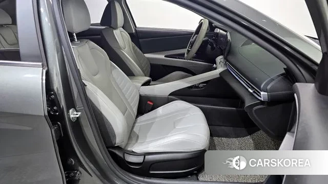 Hyundai Avante Hybrid (CN7) 2021 Серый из Кореи, фото 3