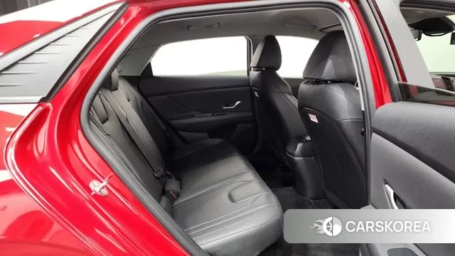 Hyundai Avante Hybrid (CN7) 2021 Красный из Кореи, фото 3