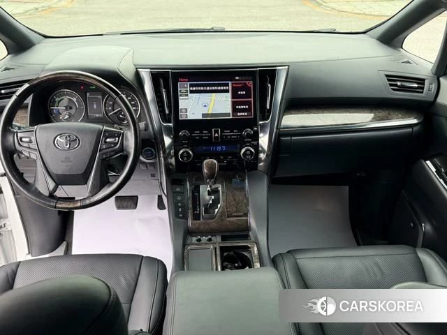 Toyota Elfa 2022 Белый из Китая, фото 3