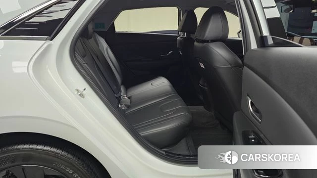 Hyundai Avante (CN7) 2022 Белый из Кореи, фото 3