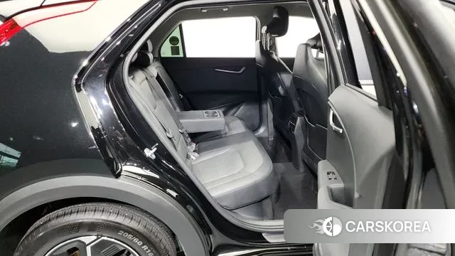 Kia Di Ol Nu Niro 2023 Черный из Кореи, фото 3