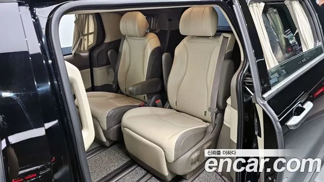 Kia Carnival 4th generation 2022 Черный из Кореи, фото 3