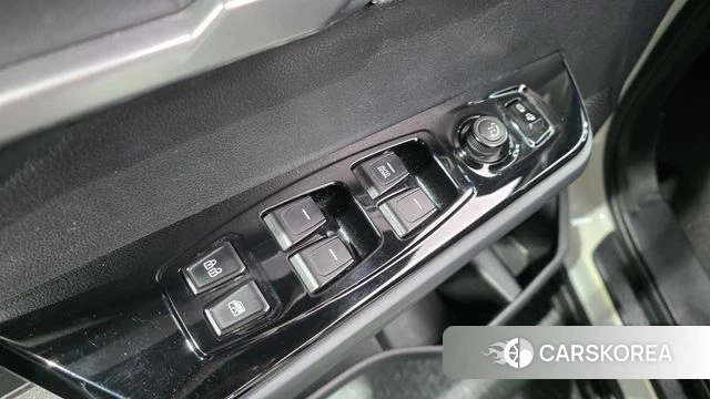 Ssangyong Torres 2022 Белый из Кореи, фото 3