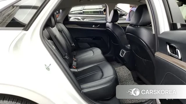 Kia K5 3rd generation 2021 Белый из Кореи, фото 3