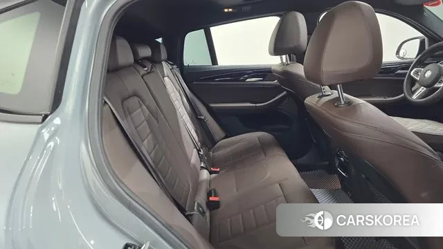 BMW X4 (G02) 2023 Серый из Кореи, фото 3