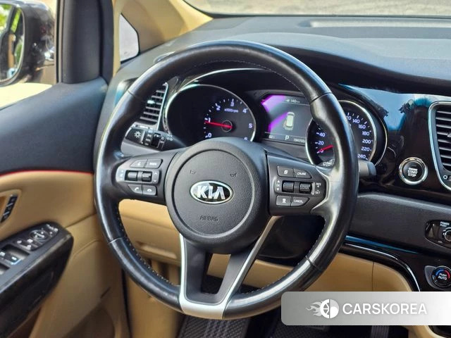Kia The New Carnival 2019 Черный из Кореи, фото 3