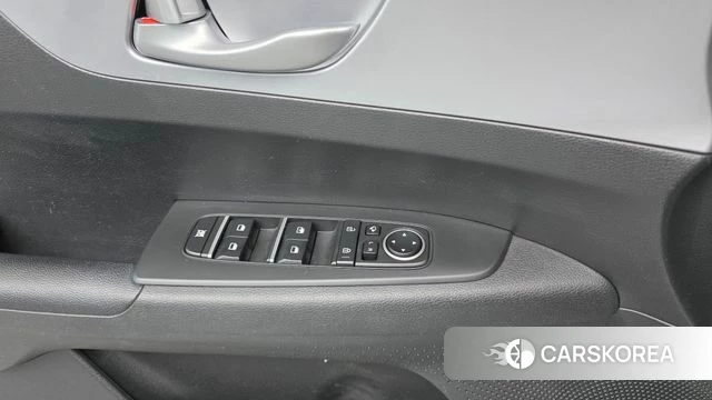 Kia The New K3 2nd generation 2022 Белый из Кореи, фото 3