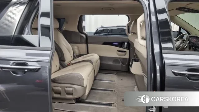 Kia Carnival 4th generation 2022 Серый из Кореи, фото 3